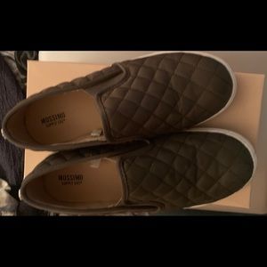 Green Mossimo slip-on Shoes